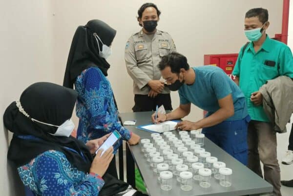 sosialisasi P4GN dan screening tes urine PT EcoOils Jaya Indonesia