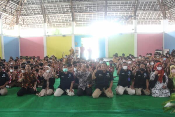 RoadSow P4GN BNNK Gresik dan Bupati Gresik di SMK Semen Gresik